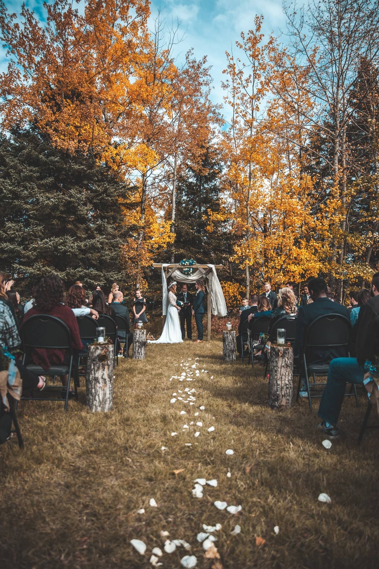 A fall wedding min